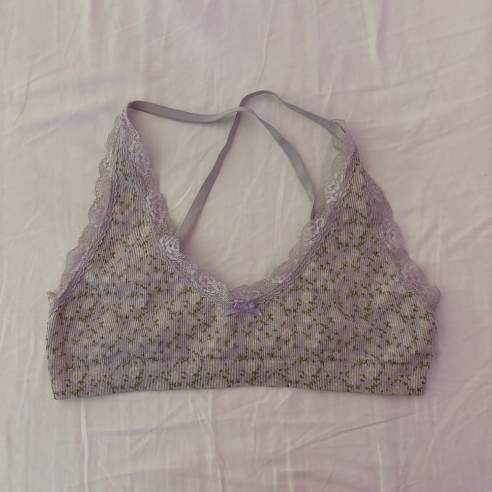 Super cute Purple floral print lace bralette.